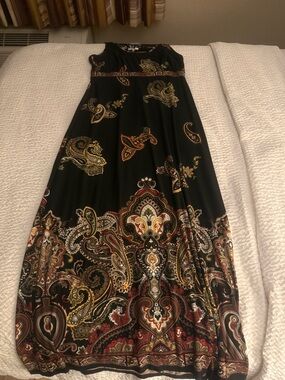 Sandra Darren Black Maxi Dress with Multicolor Paisley Border